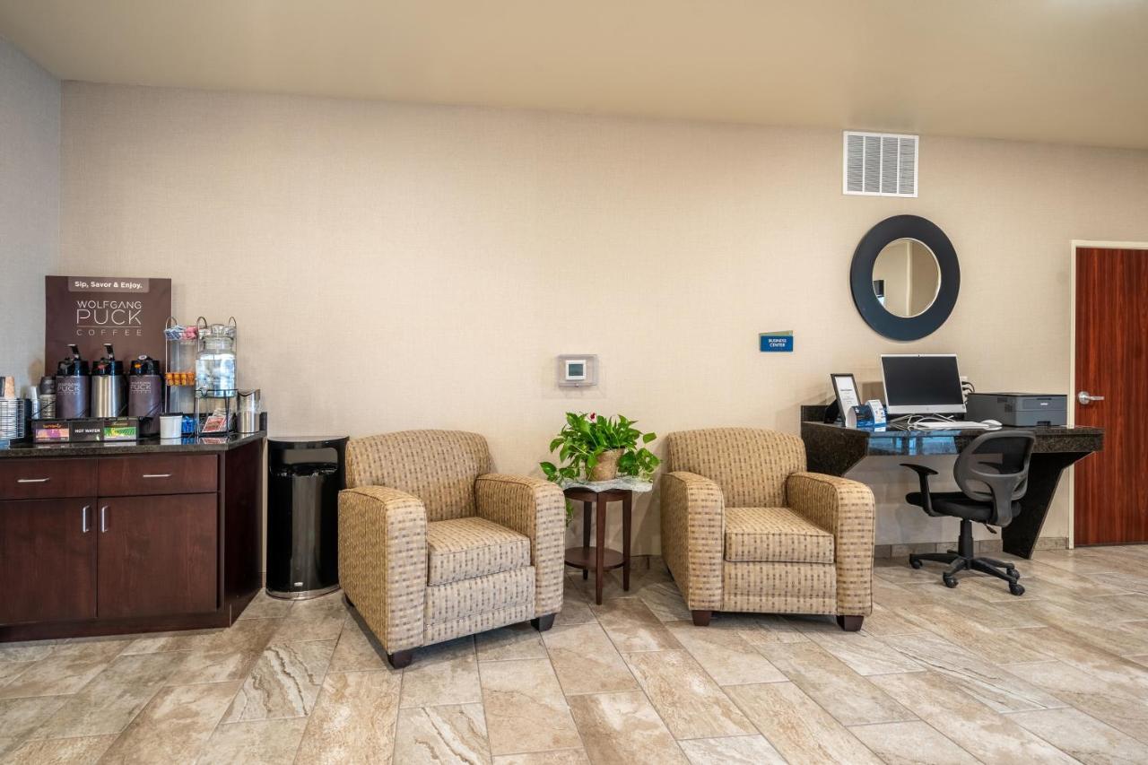 Cobblestone Inn & Suites - Kermit Exterior foto